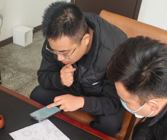 Hongzifeng 기술 팀은 다시 한번 고객으로부터 높은 평가를 받았습니다.